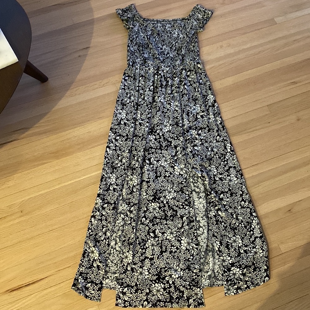 Floral Maxi Dress with slits at front - Picture 7 of 7
